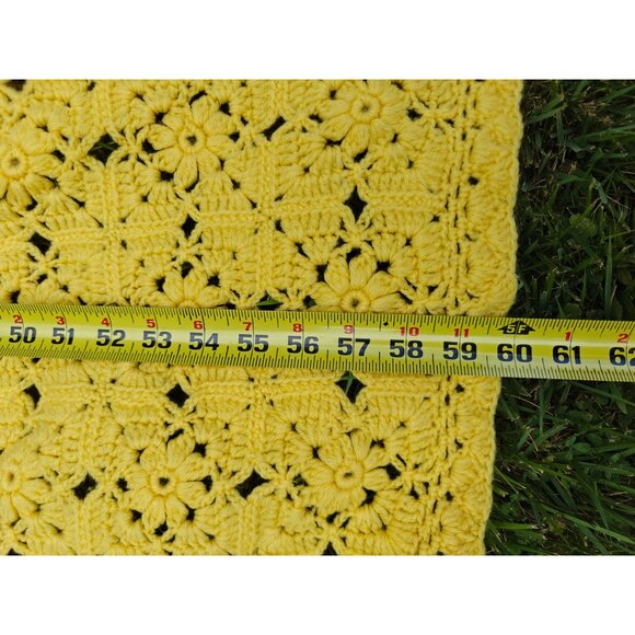 Vintage Handmade Yellow Crochet Blanket Floral Granny Square 35"x60" Clean - Picture 4 of 8